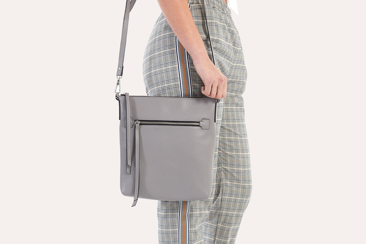 Kiko Genuine Pebble Leather Crossbody Bag - A Fusion of Style and Practicality