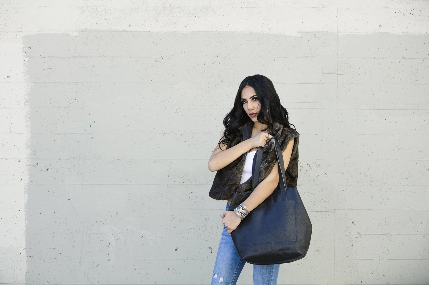 Top grain cowhide pebble leather Journalist Tote - A Symphony of Style and Functionality