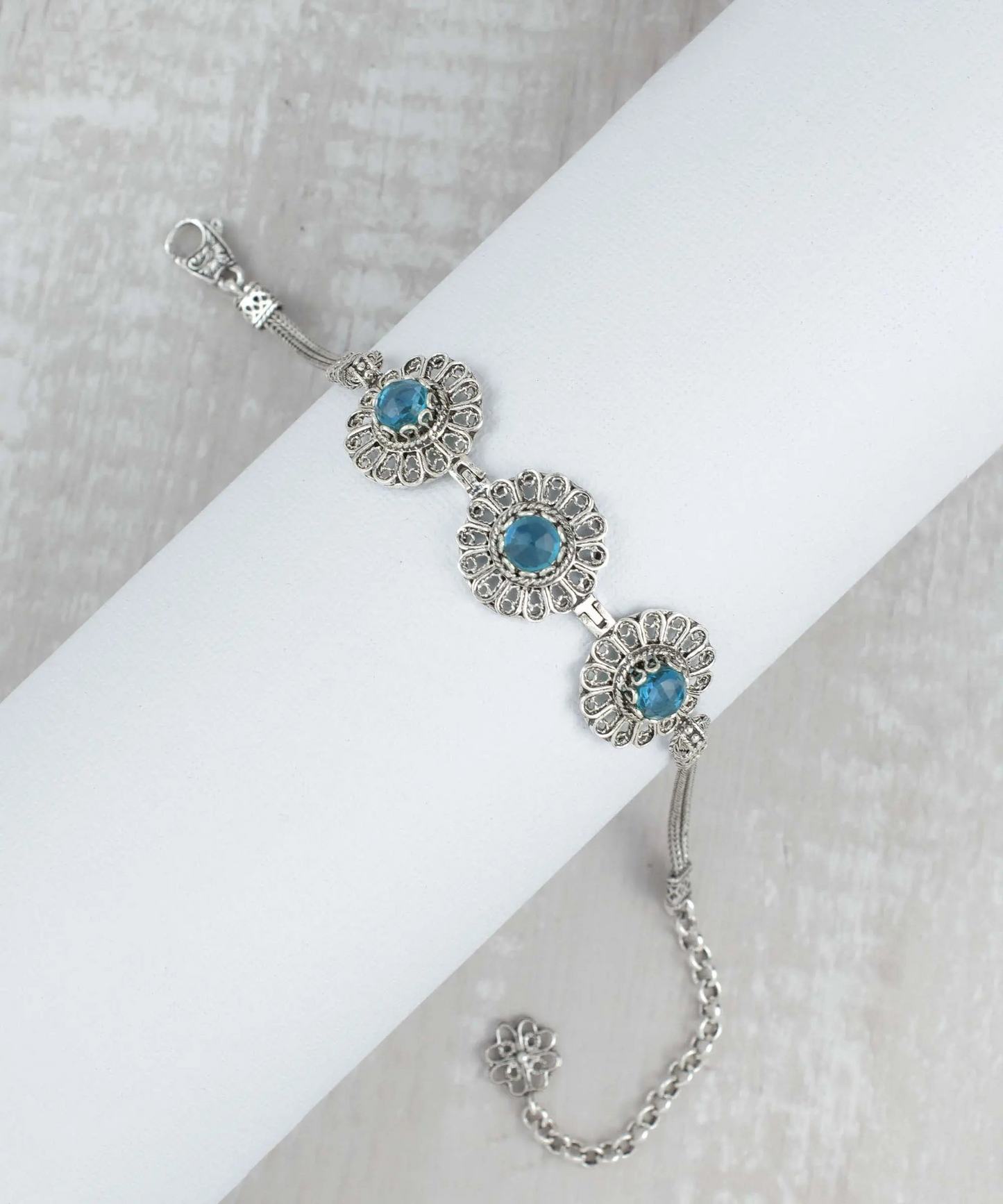 FiligranIst - Filigree Art Blue Topaz Gemstone Women Silver Link Bracelet