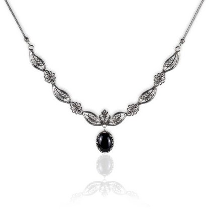 FiligranIst - Filigree Art Black Onyx Gemstone Silver Princess Necklace: An Emblem of Sophistication