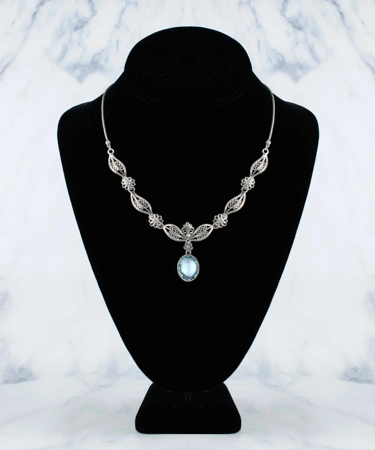 FiligranIst - Filigree Art Blue Topaz Gemstone Silver Princess Necklace