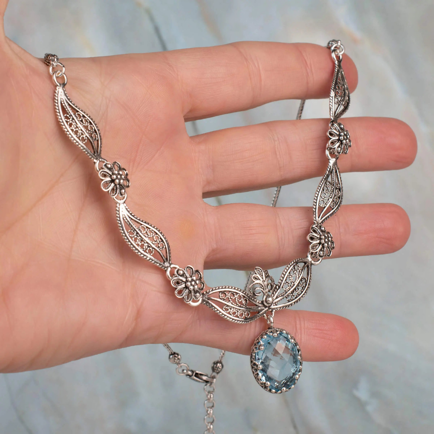 FiligranIst - Filigree Art Blue Topaz Gemstone Silver Princess Necklace