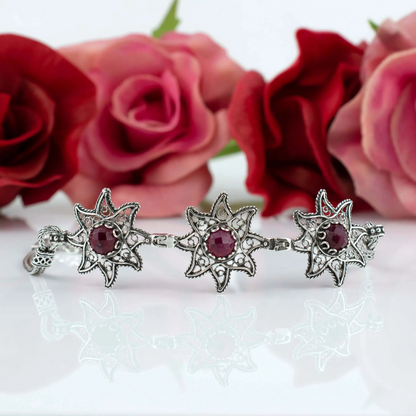 FiligranIst - Filigree Art Ruby Corundum Gemstone Star Figured Women Silver Link Bracelet