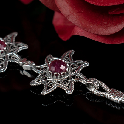 FiligranIst - Filigree Art Ruby Corundum Gemstone Star Figured Women Silver Link Bracelet