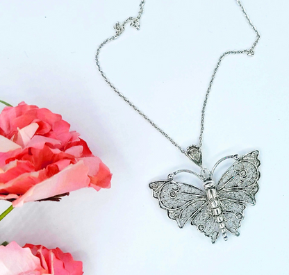 FiligranIst - Handcrafted Silver Filigree Butterfly Pendant Necklace