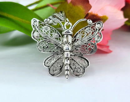 FiligranIst - Handcrafted Silver Filigree Butterfly Pendant Necklace: A Touch of Graceful Elegance