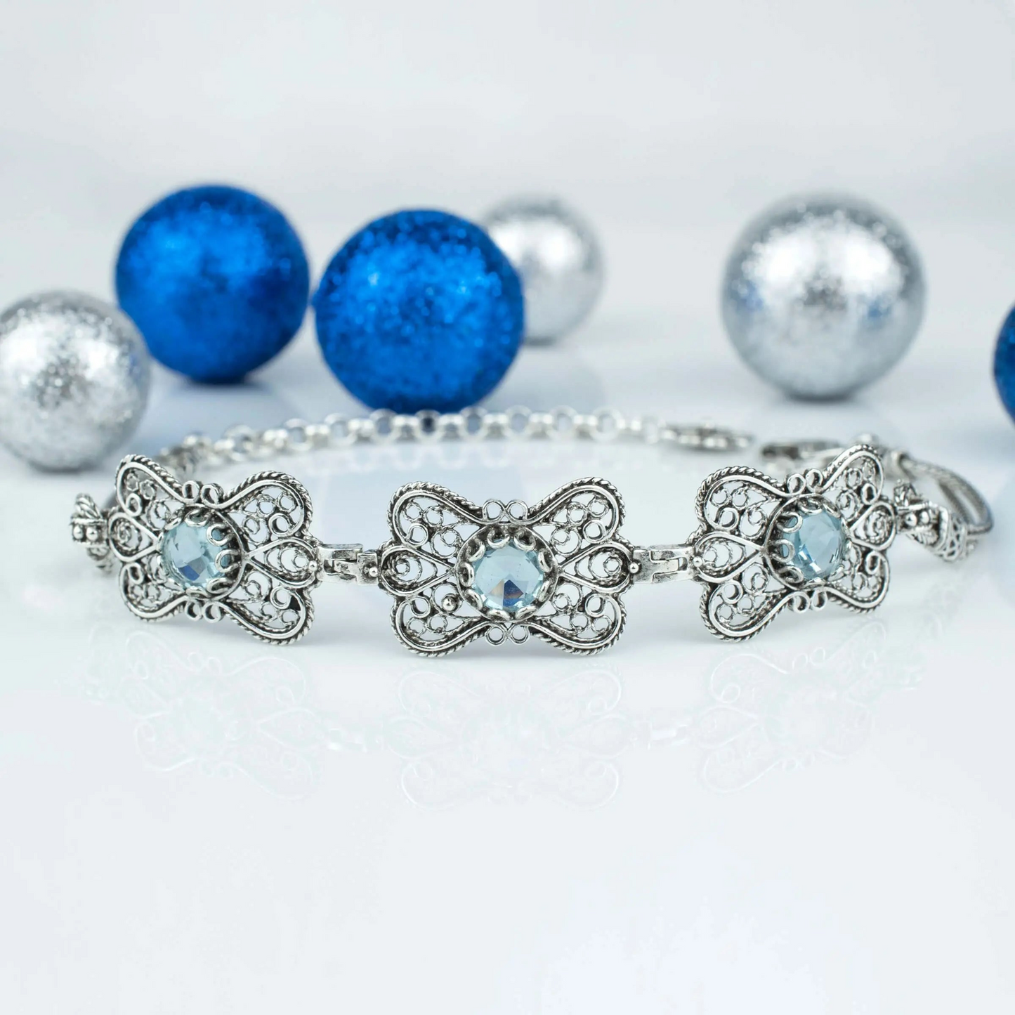 FiligranIst - Filigree Art Blue Topaz Gemstone Women Butterfly Silver Link Bracelet