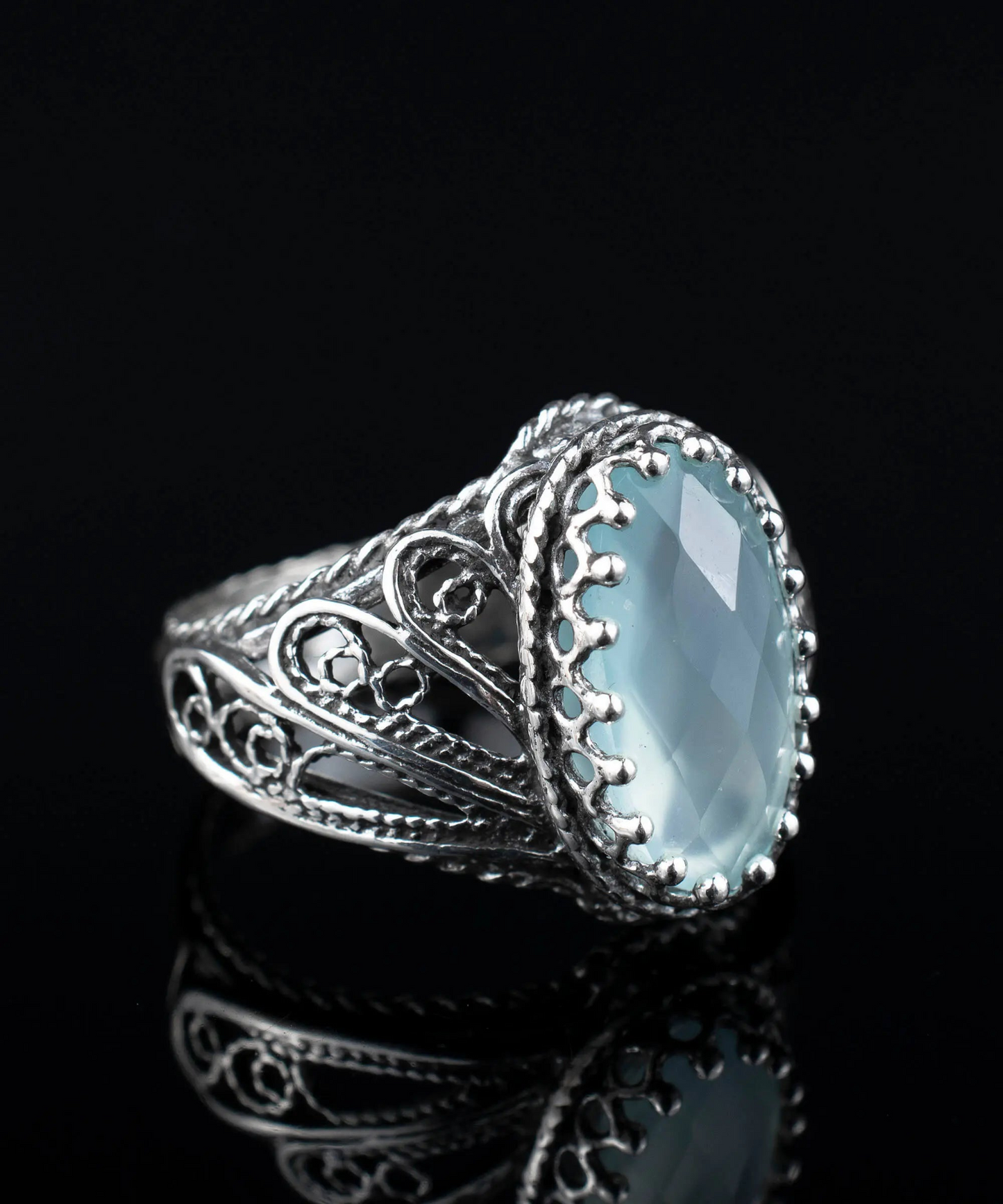 FiligranIst - Aqua Chalcedony Gemstone Angel Wing Filigree Silver Cocktail Ring