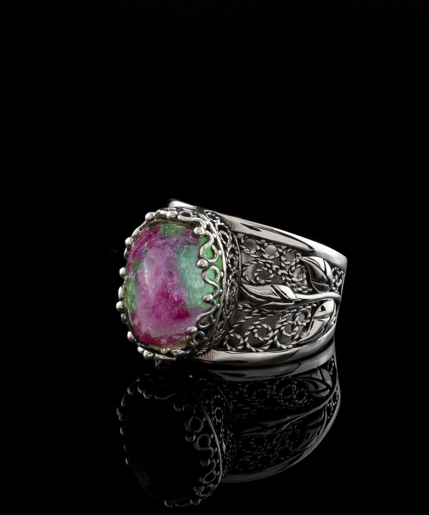 FiligranIst -  Ruby Zoisite Tulip Filigree Silver Statement Ring