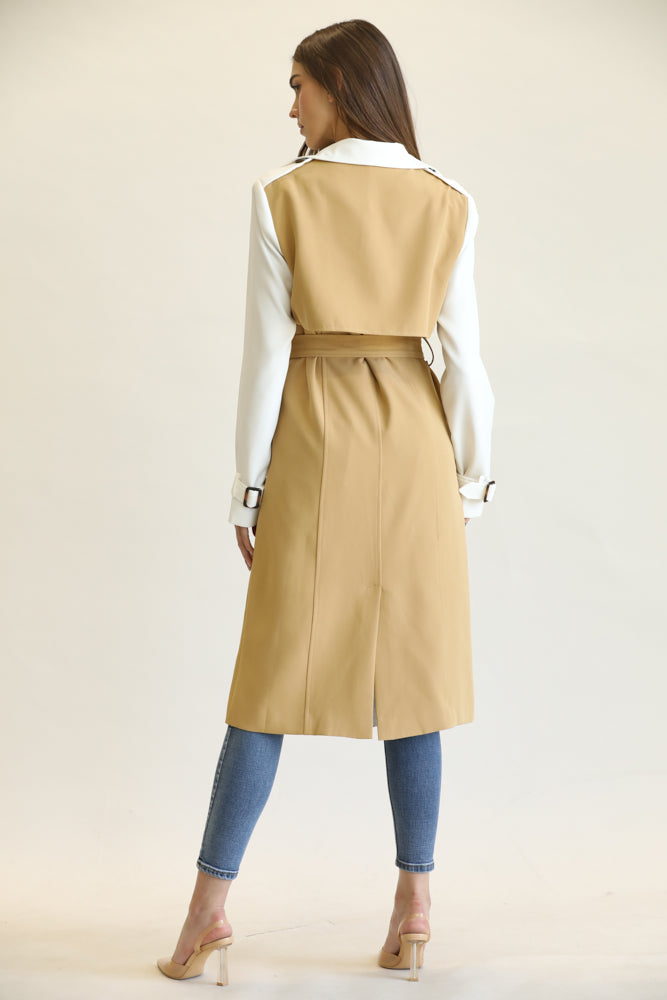 Opulent Dual-Buttoned Front Clasp Overcoat