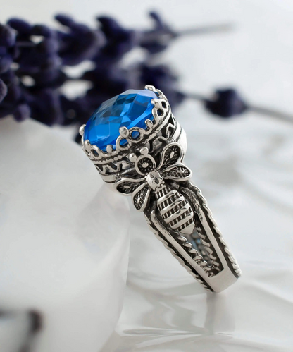 FiligranIst - Silver Filigree Bee & Blue Quartz Cocktail Ring