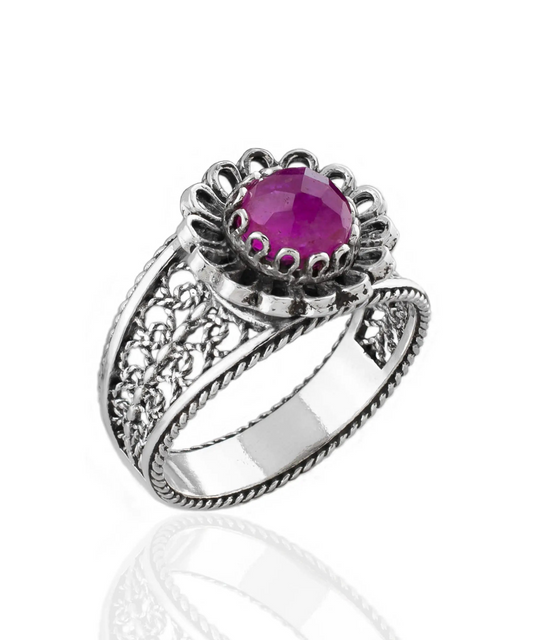 FiligranIst - Ruby Corundum Daisy Filigree Silver Cocktail Ring