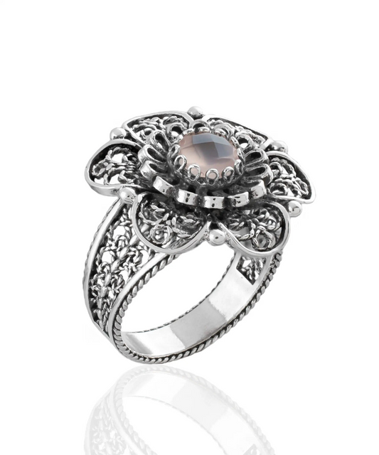 FiligranIst - Pink Chalcedony Gemstone Silver Filigree Daisy Ring