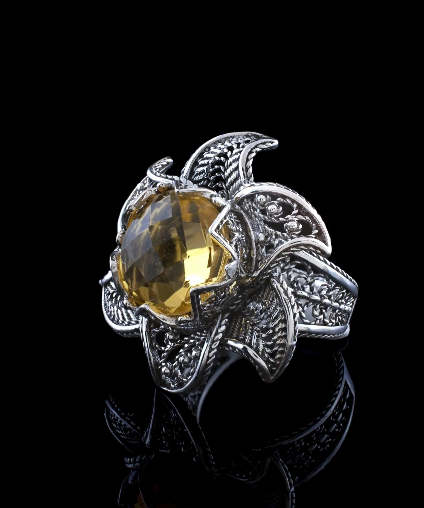 FiligranIst - Lotus Flower Citrine Gemstone Women's Silver Statement Ring