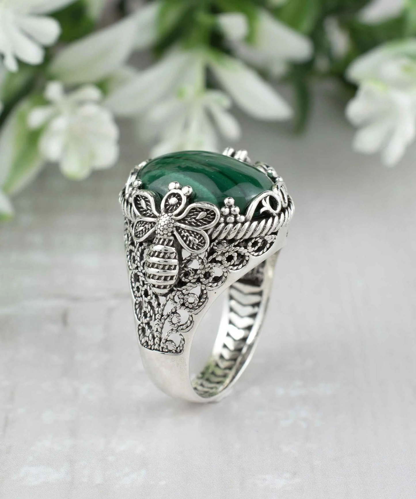 FiligranIst - Malachite Gemstone Bee Detailed Silver Statement Ring