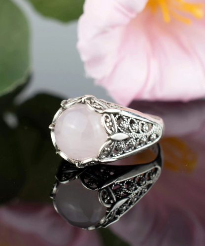 FiligranIst - Handmade Silver Filigree Rose Quartz Cocktail Ring