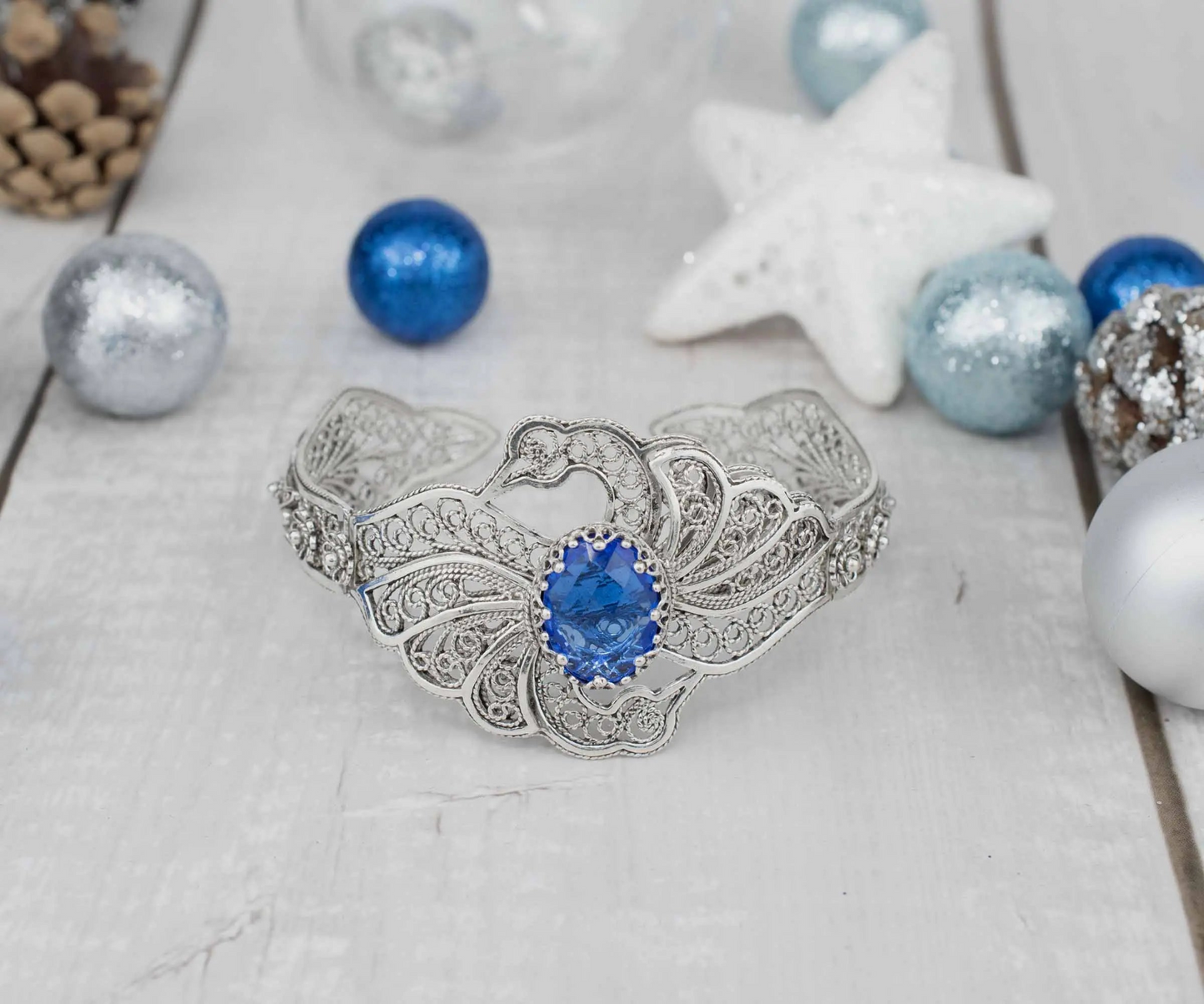 FiligranIst - Filigree Art Blue Quartz Gemstone Double Swan Figured Women Silver Cuff Bracelet