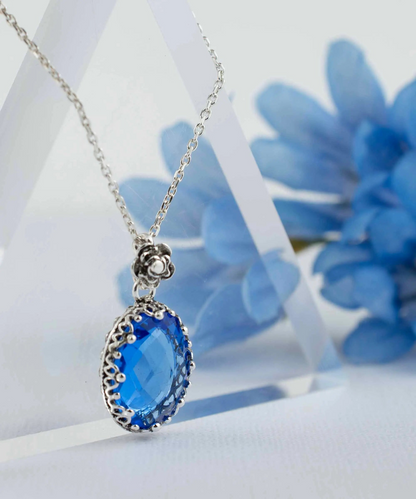 FiligranIst - Handcrafted Blue Quartz Silver Filigree Pendant Necklace