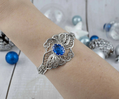 FiligranIst - Filigree Art Blue Quartz Gemstone Double Swan Figured Women Silver Cuff Bracelet