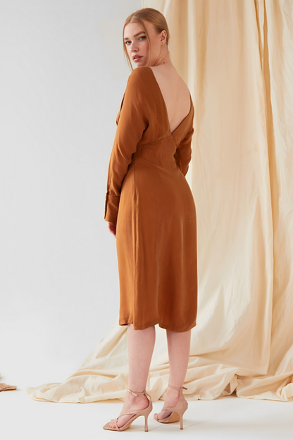 Sarvin Shay Gold Long Sleeve Midi Dress