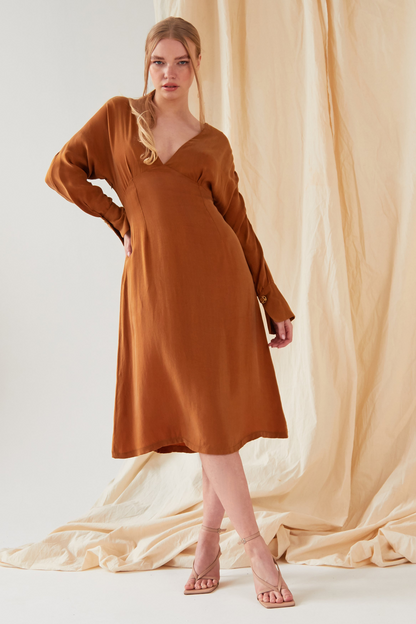 Sarvin Shay Gold Long Sleeve Midi Dress