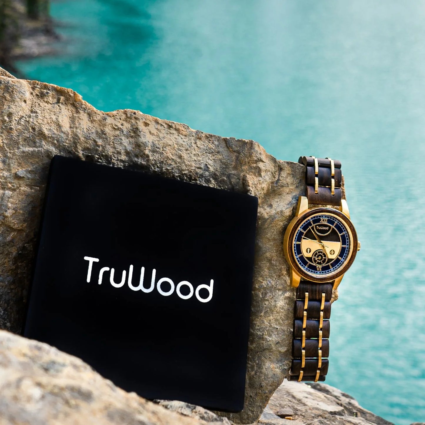 TruWood The Columbus Watch