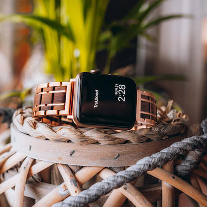 TruWood The Classic Apple Watch Band for Women - Rose Gold